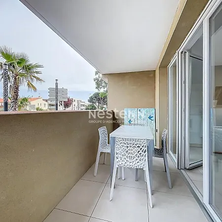 3714-appartement Avec Terrasse *
