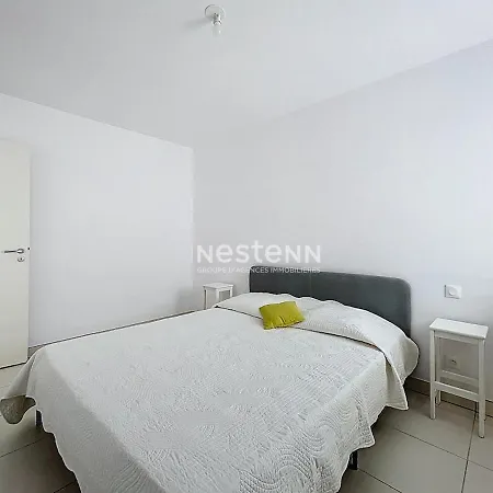 3714-appartement Avec Terrasse Апартаменты